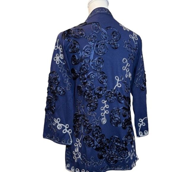 Lauren Michelle Tunic Navy and Silver Embossed Size Medium - Picture 5 of 10